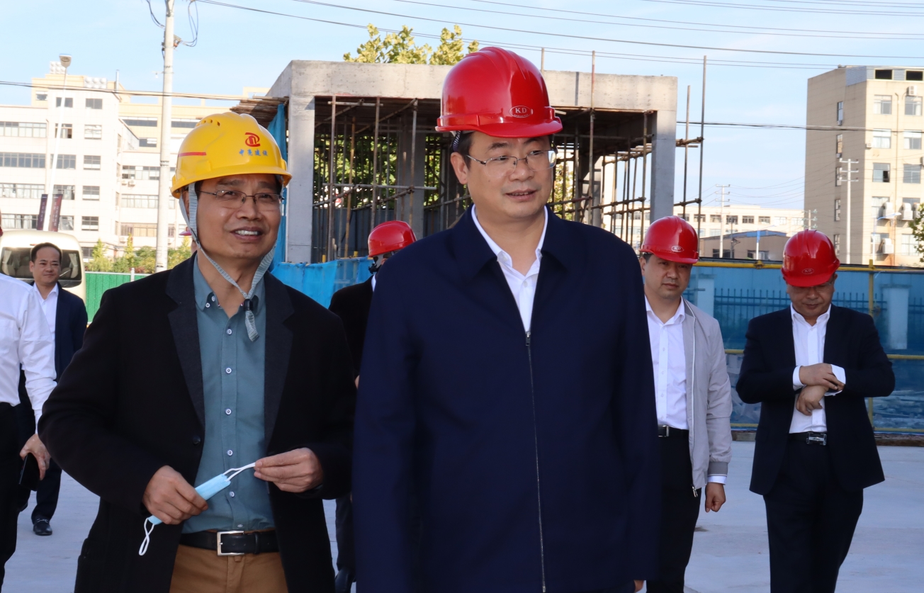 東陽市委書記樓瑯堅